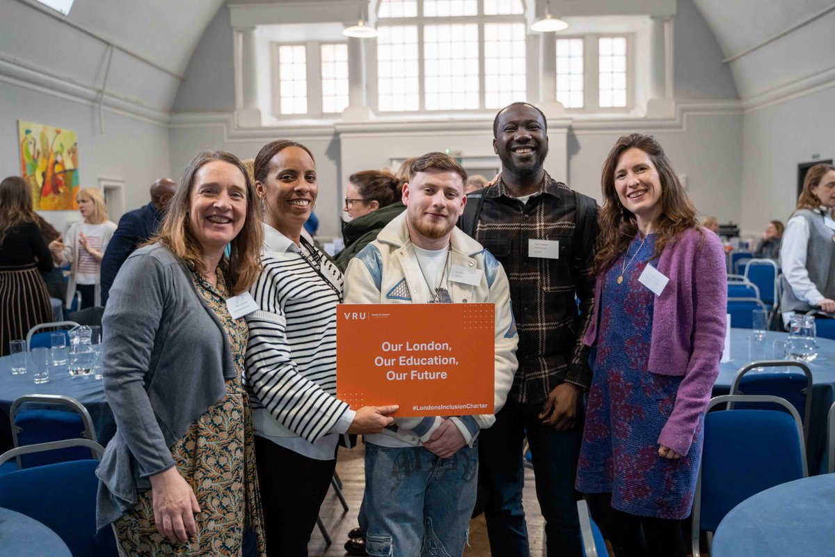 💡 #LondonsInclusionCharter is the first city-wide inclusion charter working to tackle rising suspensions and absenteeism across London. Built on the voice of young people and experience of teachers. Supported by @SadiqKhan funding. ➡️ Read more @cypnow: bit.ly/496DEnK