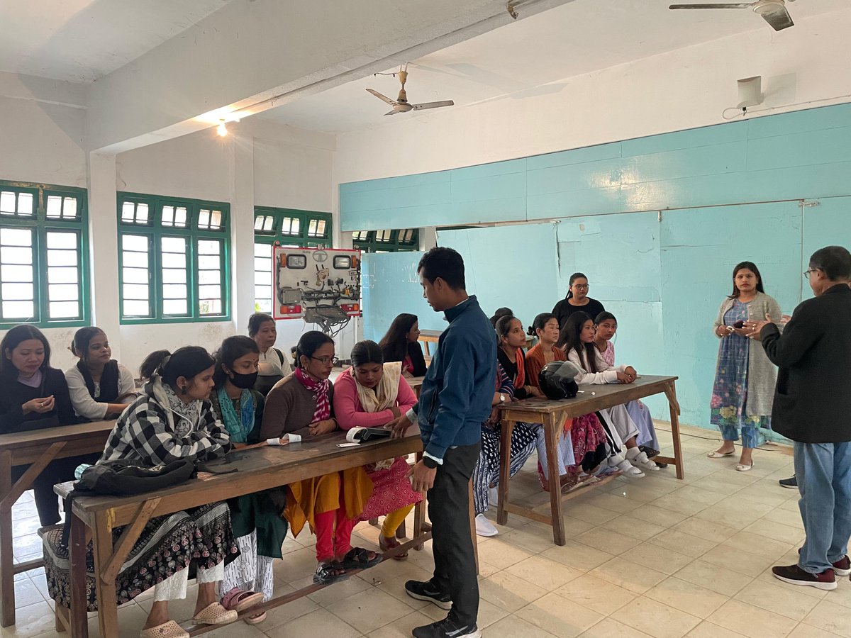 chaloapp's tweet image. Acknowledging that we can’t have &apos;buses for women&apos; until we support &apos;buses by women,&apos; makes the Assam State Transport Corporation (#ASTC) an undeniable leader in improving bus accessibility for women. We are proud to help ASTC include more women in their bus force by training…