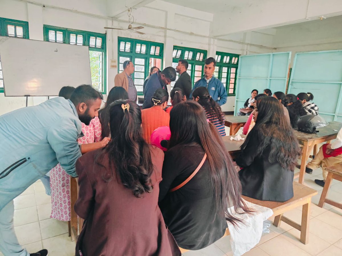 chaloapp's tweet image. Acknowledging that we can’t have &apos;buses for women&apos; until we support &apos;buses by women,&apos; makes the Assam State Transport Corporation (#ASTC) an undeniable leader in improving bus accessibility for women. We are proud to help ASTC include more women in their bus force by training…