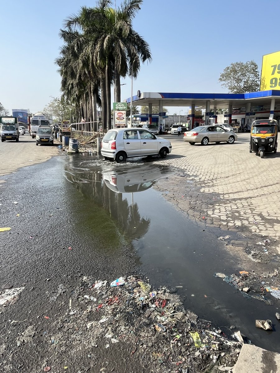 rajfleetcentre's tweet photo. Despite repeated complaints, the gutter blockage &amp; poor drainage outside our petrol pump persist unchecked by authorities. Your action is putting public safety at risk. Act now before situation worsens @nitin_gadkari @HPCL @vashisaleshpcl @MoPNG_eSeva @CMOMaharashtra @mataonline https://t.co/9KutsuqhEj