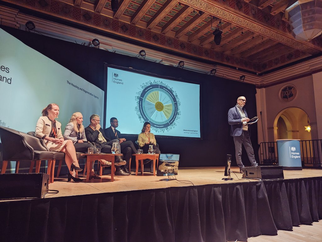 katejosephs's tweet photo. Peter Denton CEO of @HomesEngland launching #HomesEnglandLive in #Sheffield this morning and celebrating our work together "in Sheffield we've seen joint working that hasn't been seen anywhere else in the country... The city is a true demonstration of the art of the possible" 🙌 https://t.co/Gs6TsxRp1Q