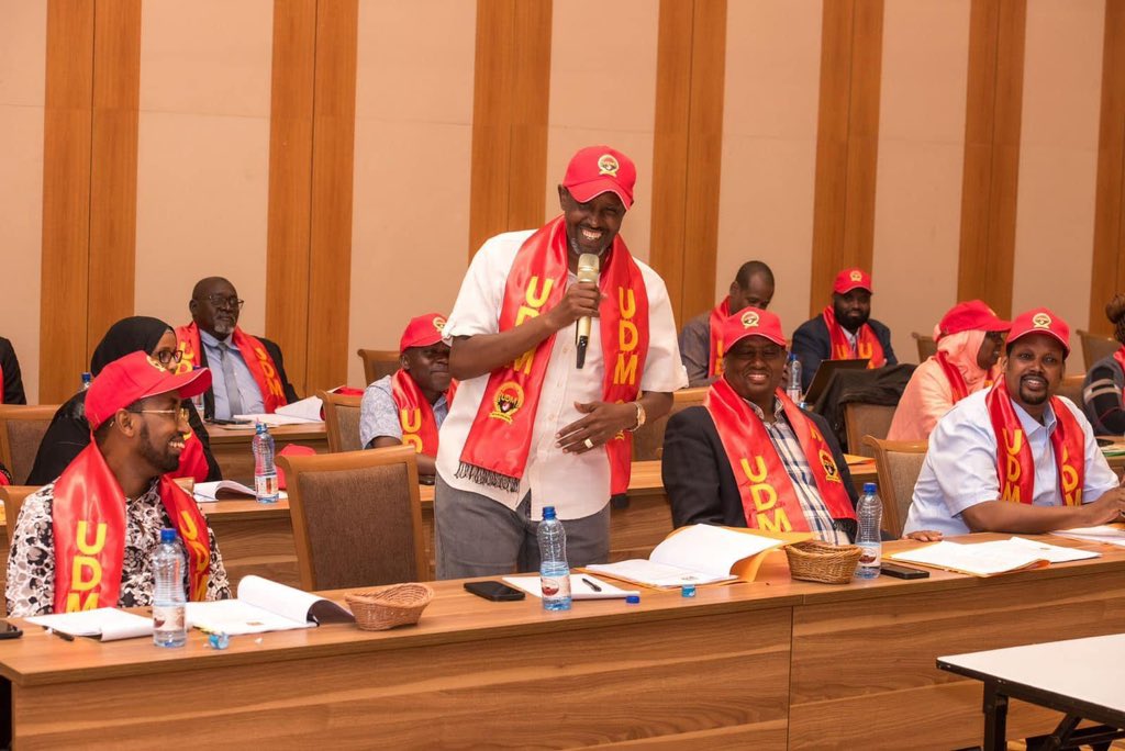 Major Bashir tweet media