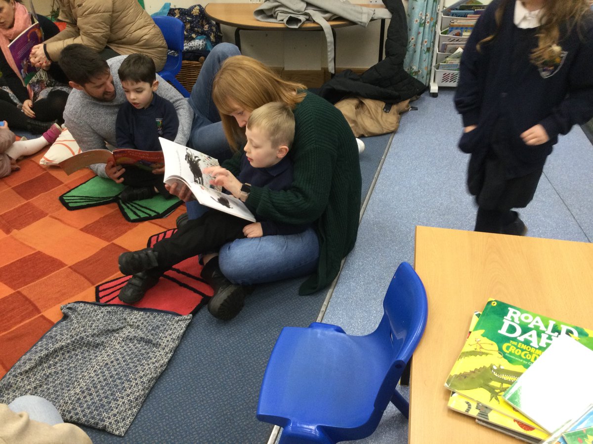 woodstonecps's tweet photo. Our Reception children enjoyed a 'share a story' session with parents this morning where we shared some of our favourite books together - what a great way to start the day! https://t.co/oGqCdpKySI