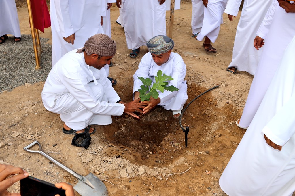 م ع للثروة الزراعية وموارد المياه بالظاهرة tweet media