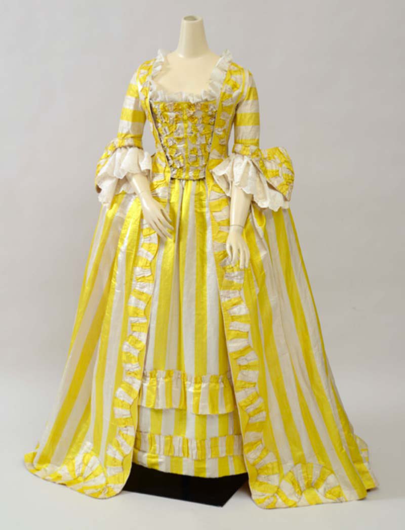 kateStrasdin's tweet photo. If dresses were sweets, this #1750s robe a la française would make the perfect sherbet lemon. It practically fizzes and zings in sharp stripes, a fresh spring gown in which to herald lighter days #coraginsburg #fashionhistory https://t.co/mUSTj6vfuT