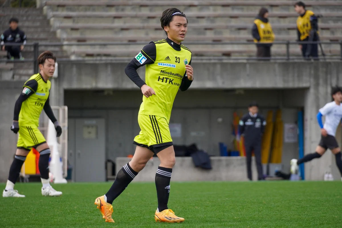 ともさん TomoSan（サッカーユニフォームの世界） on X: 