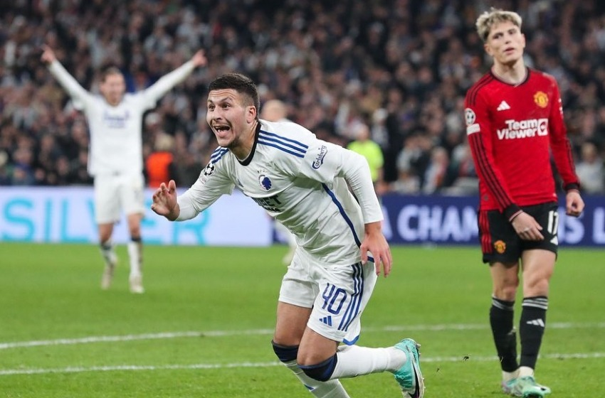 yellowredwall's tweet image. 🏴󠁧󠁢󠁥󠁮󠁧󠁿#ManchesterUnited, #Kopenhag ve İsveç U-21 milli kanat oyuncusu Roony #Bardghji'yi takip ediyor.

🔗 @SunSport