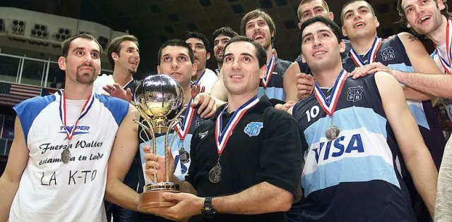 nachomiranda14's tweet photo. Lean a Manu

"Podría haber ganado un campeonato más, un Mundial o una Liga Nacional… ¿Pero qué cambiaba? Sí, una estrellita más en el curriculum. Totalmente irrelevante. Lo más importante no son los campeonatos. Lo más importante son las historias, las experiencias, los amigos, el aprendizaje de los buenos y de los malos momentos"
