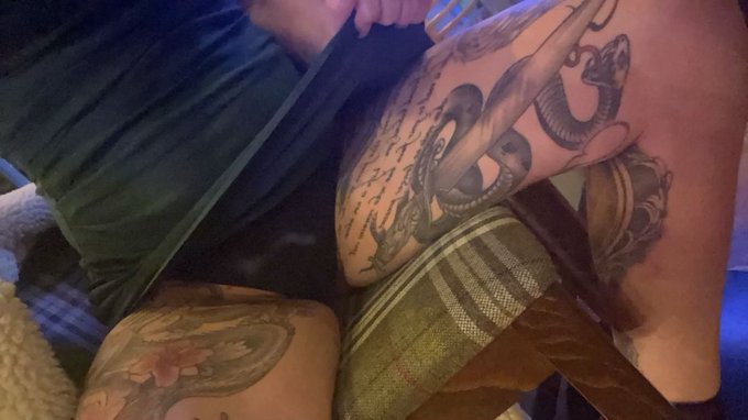 60% off right now guys   https://t.co/cLO3SPnnnY https://t.co/qEycTGauCO