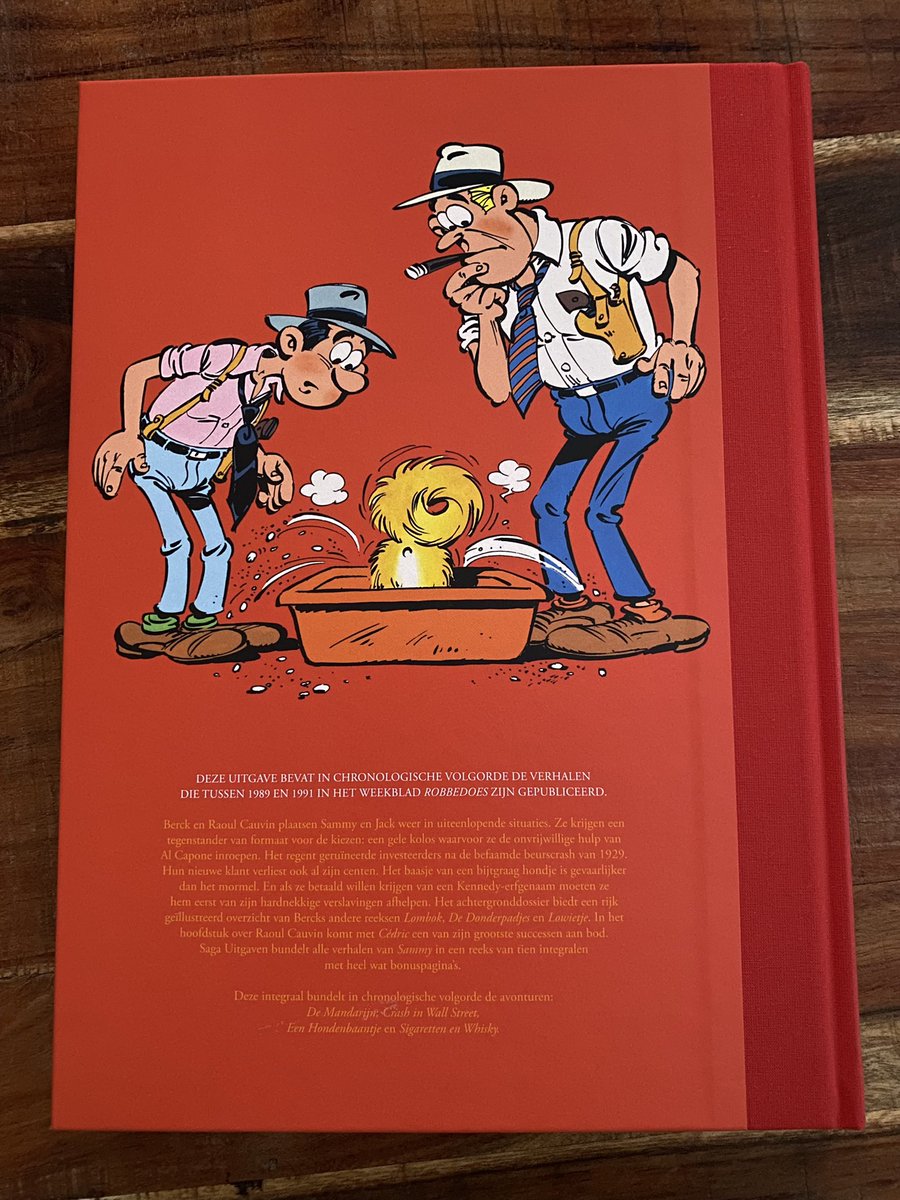 RobertS_1975's tweet photo. 📦📦📦📦 nieuw spul 📦📦📦📦
Sammy Deluxe Integraal 7️⃣
#berck #cauvin #strip #integraal #deluxe #hardcover #robbedoes #dupuis #sagauitgaven #dutch #belgium #roaringtwenties #bodyguards #sammyday #jackattaway https://t.co/W9KYe99pBX