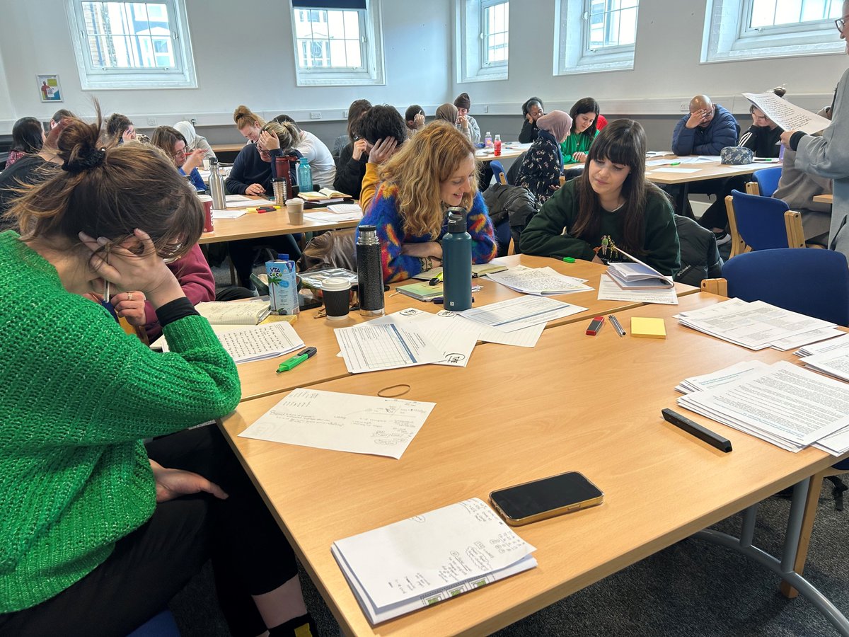 #Teachers found @_THEpartnership #Year6 Day with @nicolegurvidi & Alice Hewlett (Blue Gate Fields Junior School) 'brilliantly informative', taking away 'lots of practical #advice for #SATs, and excellent prep for #writing #moderation'.
