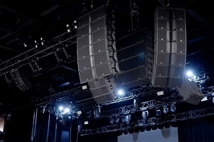 ispaudiolight's tweet photo. 🟢#L_Acoustics lleva un #sonido vibrante al Grey Eagle Event Centre
🟢Una de las mayores #mejoras con el nuevo sistema es su #cobertura uniforme y la #reproducción de sonido de rango completo en toda la audiencia.
@L_ACOUSTICS
@GreyEagleResort
🔗https://t.co/a6g5bZhzUT https://t.co/orUqBMpbZh