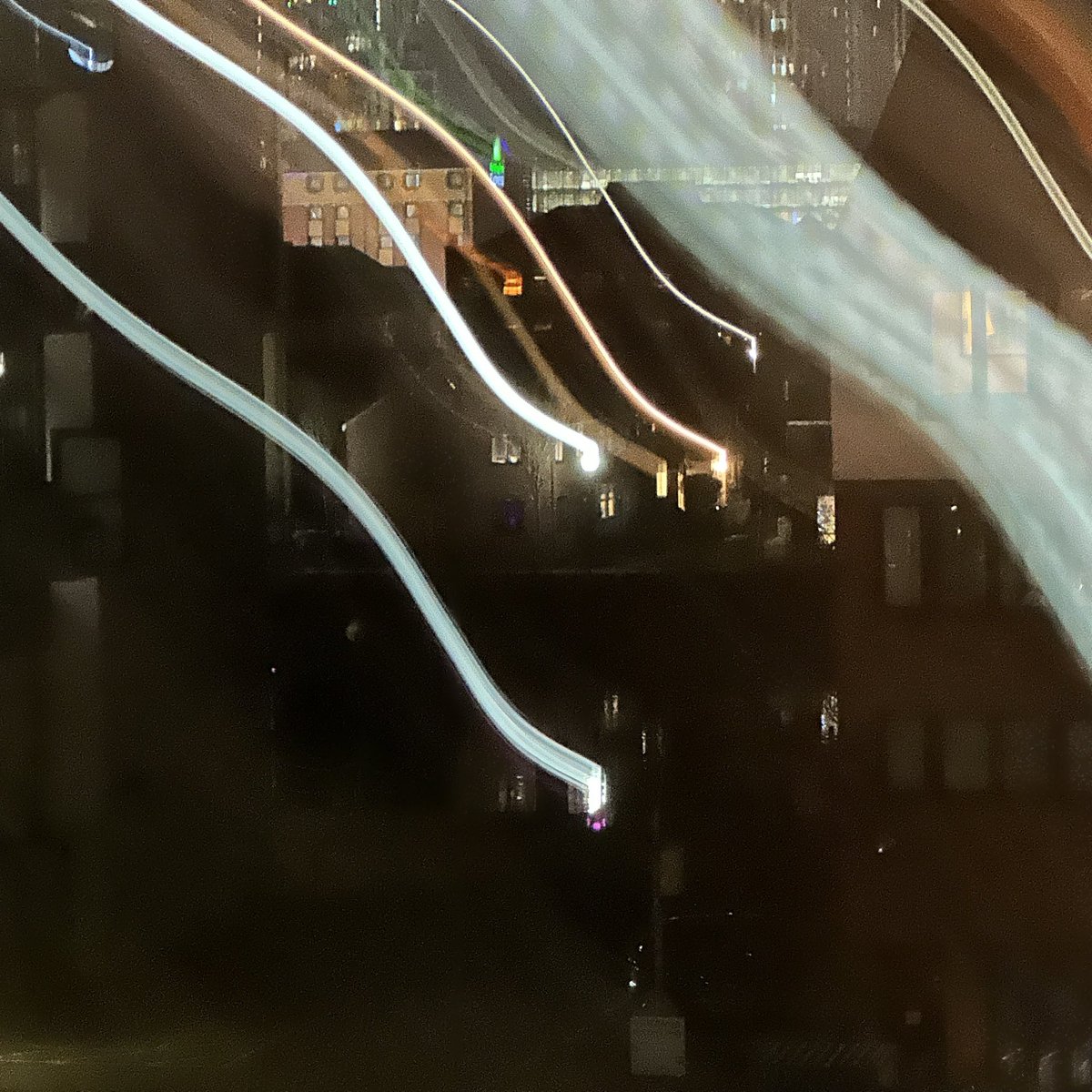 new song “hate life love you” out today and also happy birthday me please listen and share as the greatest gift thank you 🖤

open.spotify.com/album/09HuQsnH…