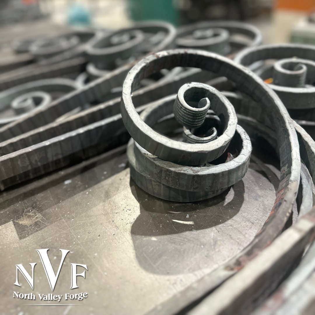 ✨Elevate your week with the artistry of scrolls! Transform your projects with North Valley Forge's meticulously crafted designs. 

📞01282 677 300
📩sales@nvf.co.uk
🌐nvf.co.uk

#NVF #NorthValleyForge #ScrollMondays #CraftedElegance #Iron #Steel #Welding