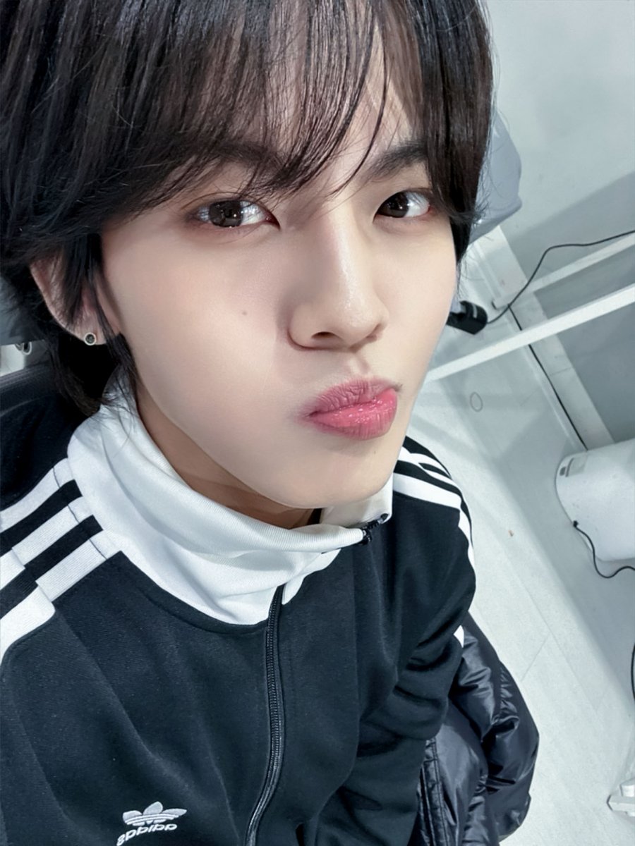 tan__official_'s tweet photo. [#현엽] 700일 축하해 줘서 고마워 소다❤
곧 만나자🤙🏻 기대해 줘

#티에이엔 #TAN #hyunyeop
#yeop_hoto #ヒョンヨプ https://t.co/hzT5GwB2dq