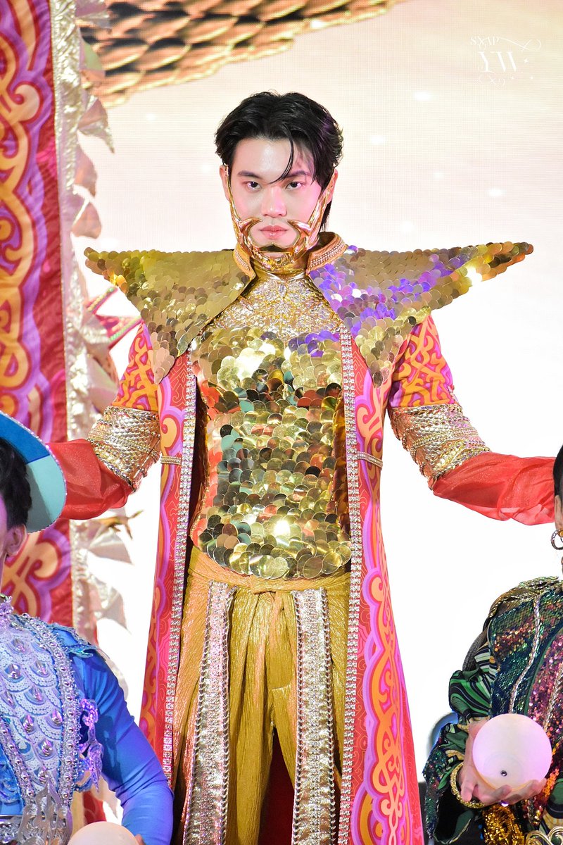snap_yw's tweet photo. 07.02.24

มังกรสวรรค์ 

 #TheMallLifestoreCNY2024
#YWP3มังกรเยือนเดอะมอลล์
 #yinyin_anw @yinyin_anw https://t.co/1kbDRaF9lZ