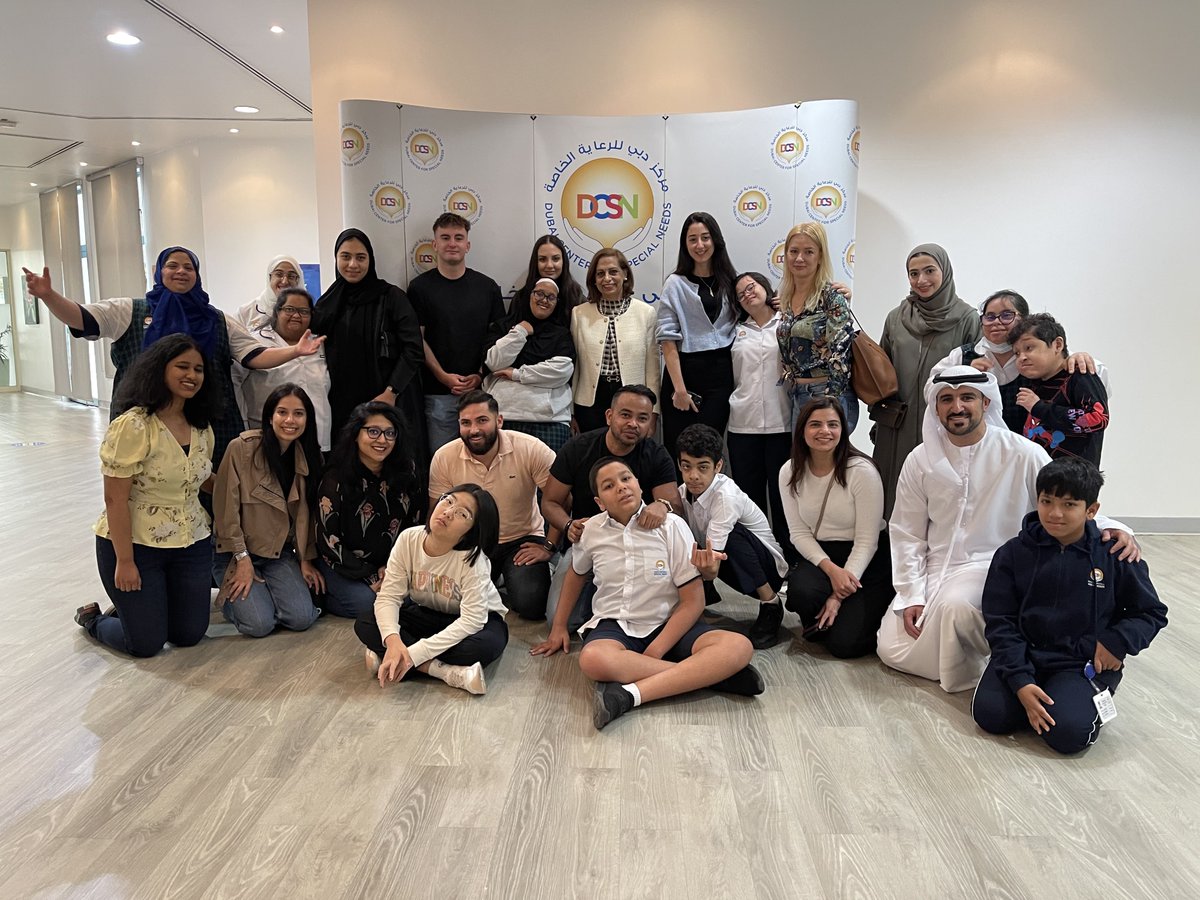 PwC_Middle_East's tweet photo. Our Corporate Sustainability Team ran 43 initiatives across 11 countries in the region, creating a true sense of community amongst staff. Volunteers supported 38 charities, aiding diverse beneficiaries.
🌱🤝The One Firm Impact Day, now in its second year, showcases our dedication to positive sustainable change, inspiring others to join us in nurturing communities and the environment . Learn more: https://t.co/hK9bOzVOBe