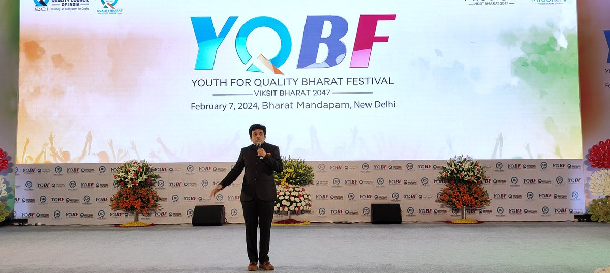 QualityCouncil's tweet photo. Amit Tandon, Soft Family Standup Comedian, increased the enthusiasm of the youth while addressing at the event 'Youth For Quality Bharat Festival (YQBF).

#YouthForQualityBharat https://t.co/8EuumDMngy