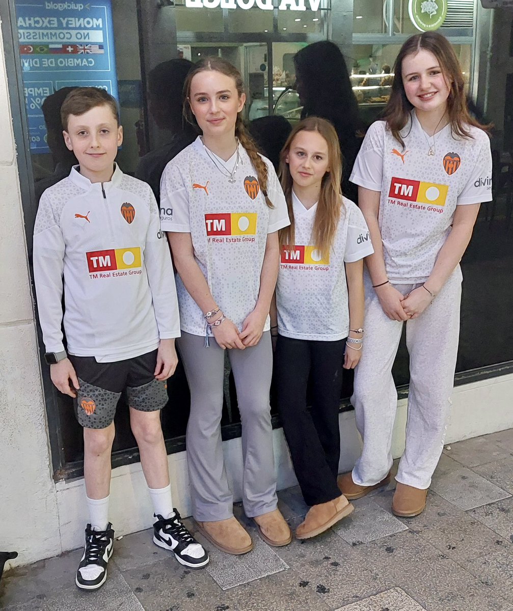 SaintNicksSch's tweet photo. #StNicksYear7 had a fun packed day yesterday, as they continued their trip to Spain, by visiting Mestalla Stadium for a personalised tour, followed by an evening walk around the beautiful city of Valencia. #StNicksMiddle #StNicksTrips #StNicksDiscover #StNicksOpportunity https://t.co/IaEf088Ngx