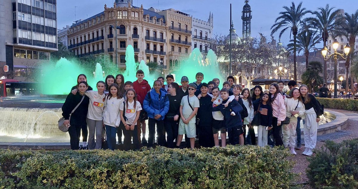 SaintNicksSch's tweet photo. #StNicksYear7 had a fun packed day yesterday, as they continued their trip to Spain, by visiting Mestalla Stadium for a personalised tour, followed by an evening walk around the beautiful city of Valencia. #StNicksMiddle #StNicksTrips #StNicksDiscover #StNicksOpportunity https://t.co/IaEf088Ngx