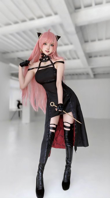 Twitterのコスプレ画像2