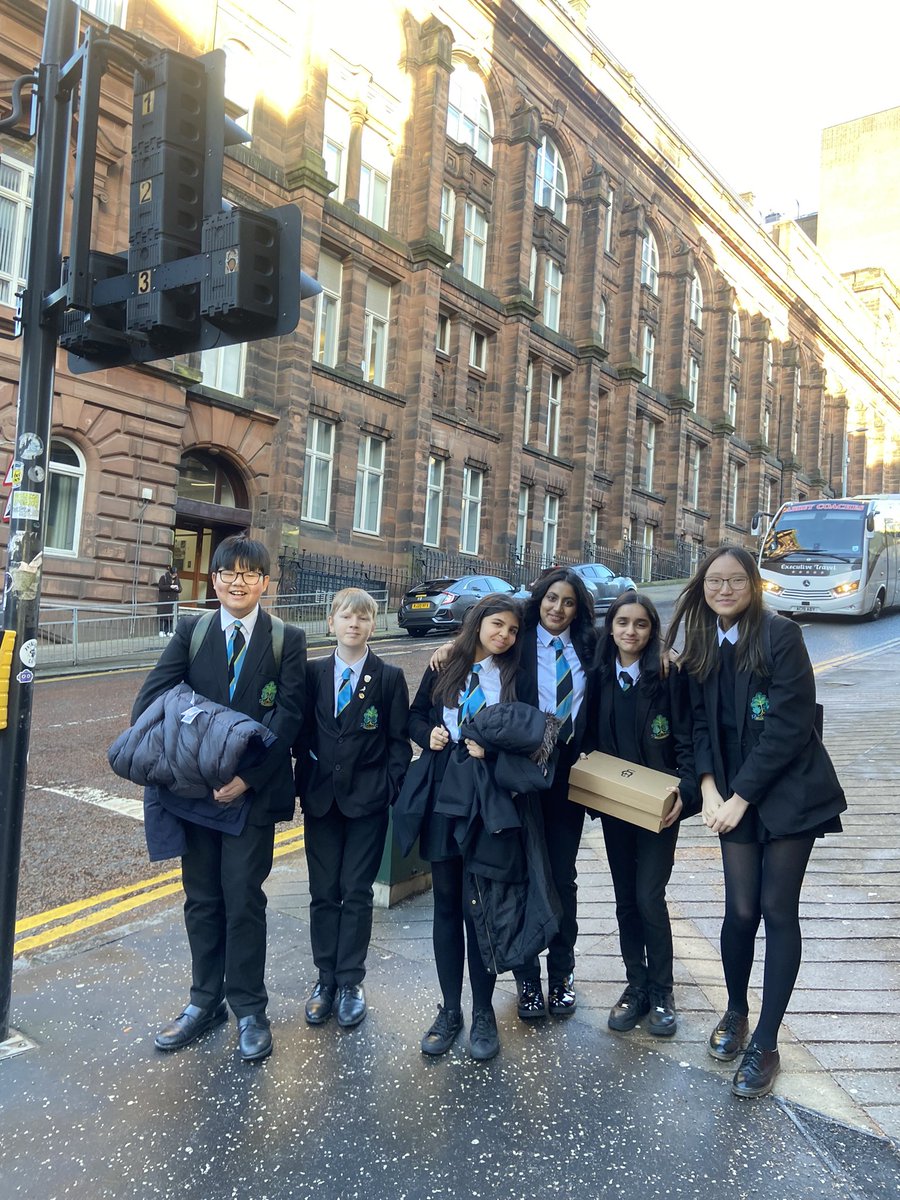 WilliamwoodHS's tweet image. Our S2 Industrial Cadets team have arrived at Strathclyde University to attend their graduation ceremony, celebrating their 12 weeks of hard work designing a Theme park of the Future #WWHSSCIENCE