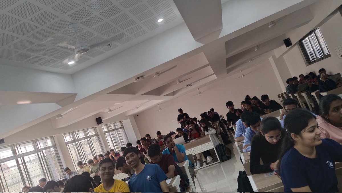 AyushGoyal097r2's tweet image. Had an amazing experience at web3 seminar at Ramdeobaba college, Nagpur.
Thanks to the BRC Rcoem for hosting such a successful event.....
@routerprotocol @ConnectVerse3 
#web3 #learningNew