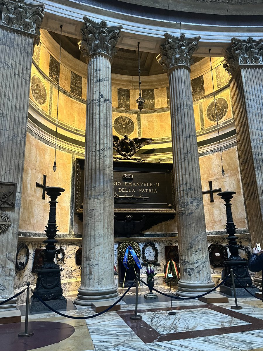 LaganRe's tweet photo. This morning we are visiting the Pantheon, the best-preserved ancient Roman building in Rome and the single largest, unreinforced concrete dome in the entire world 🌎 @lagancollege https://t.co/W6WzY2zsQt