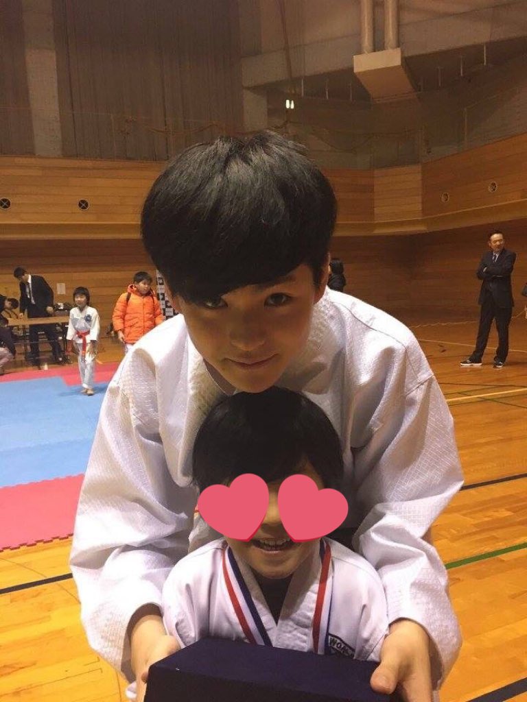 빵전선배의 두 번째 단추가 갖고싶어…