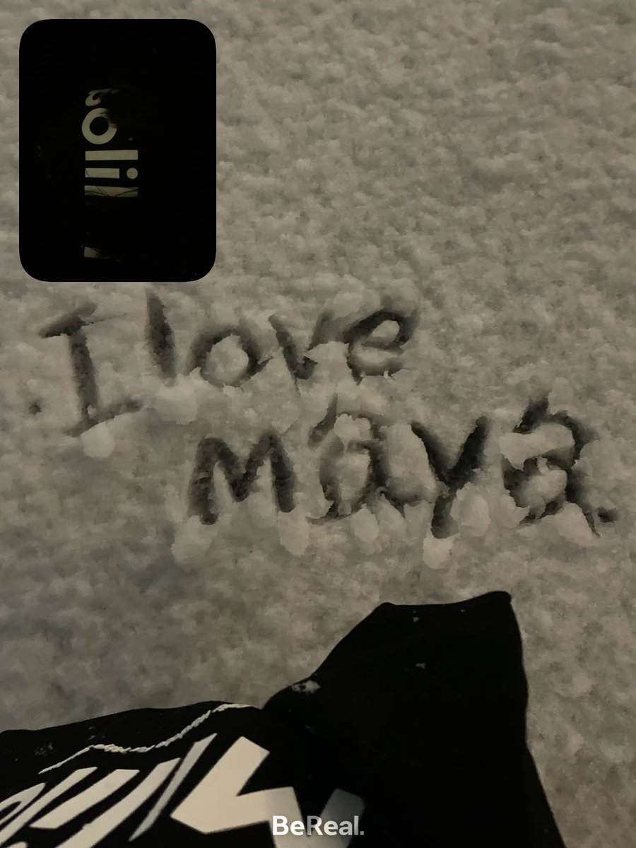 mayaaa_miki's tweet photo. @maya03120124 雪降ったから🎶 https://t.co/ptICjVINV2