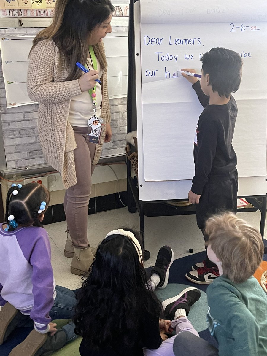 MsTharas tweet media