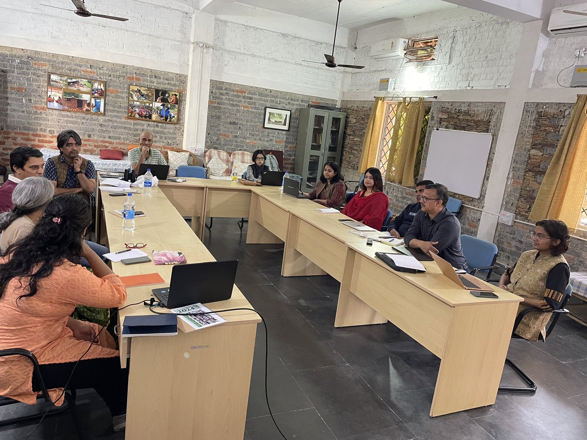 Happy to host our partners for brainstorming as part of consortium to strengthen primary health care #PHC for Universal Health Coverage #UHC (PHC4UHC) at our Chakradharpur office.(IPH,IIM Benglore,The George Institute,Population Council India,WHO Alliance)