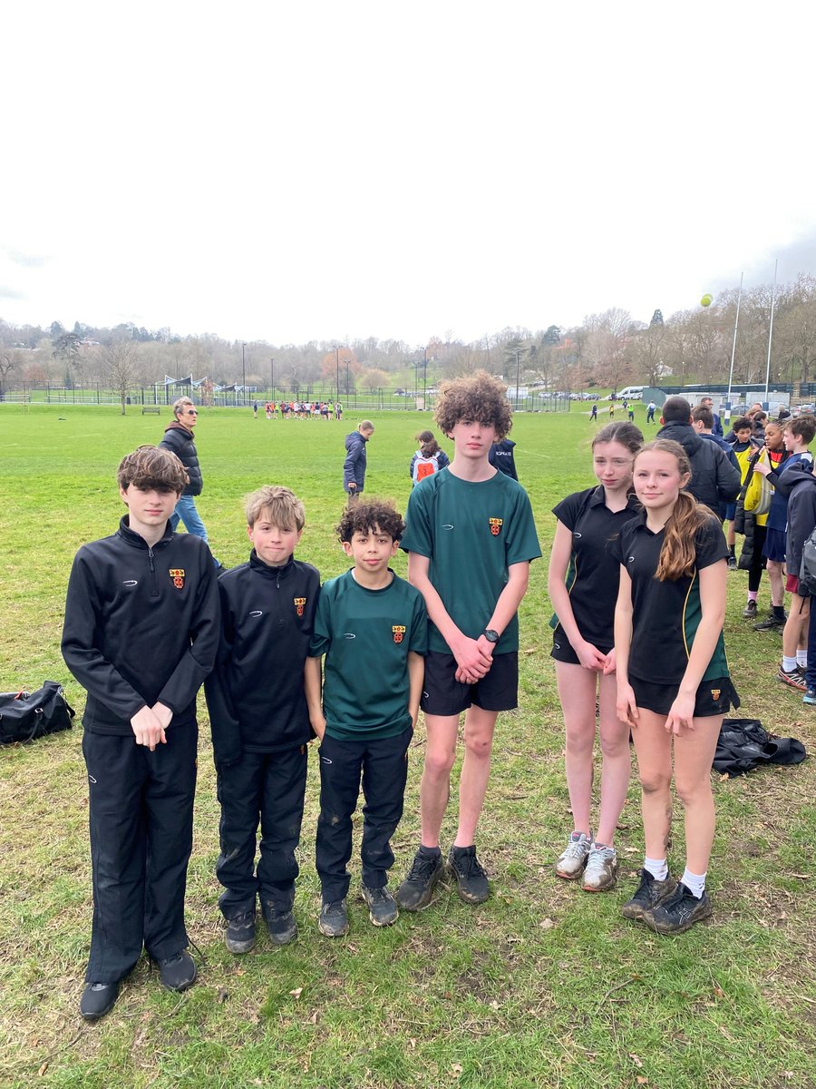 Well done to all our students from Years 7- 10 who were selected to represent Ealing at the Middlesex Schools Cross Country Championships yesterday 🏃🏃‍♀️ 🤲

@BenniesSport

#CrossCountry #MiddlesexCrossCountry #EalingSchools