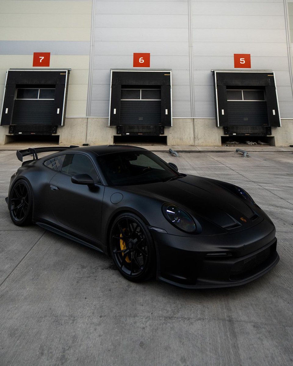 Carsgasm (@onlycarsgasm) on Twitter photo 