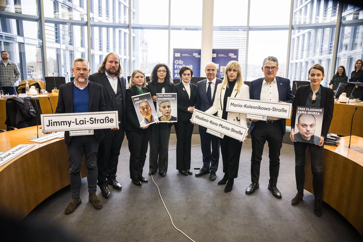 Last week I participated in events in #Berlin dedicated to political prisoners , including my sister @by_kalesnikava As part of the events, I spoke to parliamentarians of the #Bundestag, where I spoke about the situation of #Belarusian #politicalprisoners.