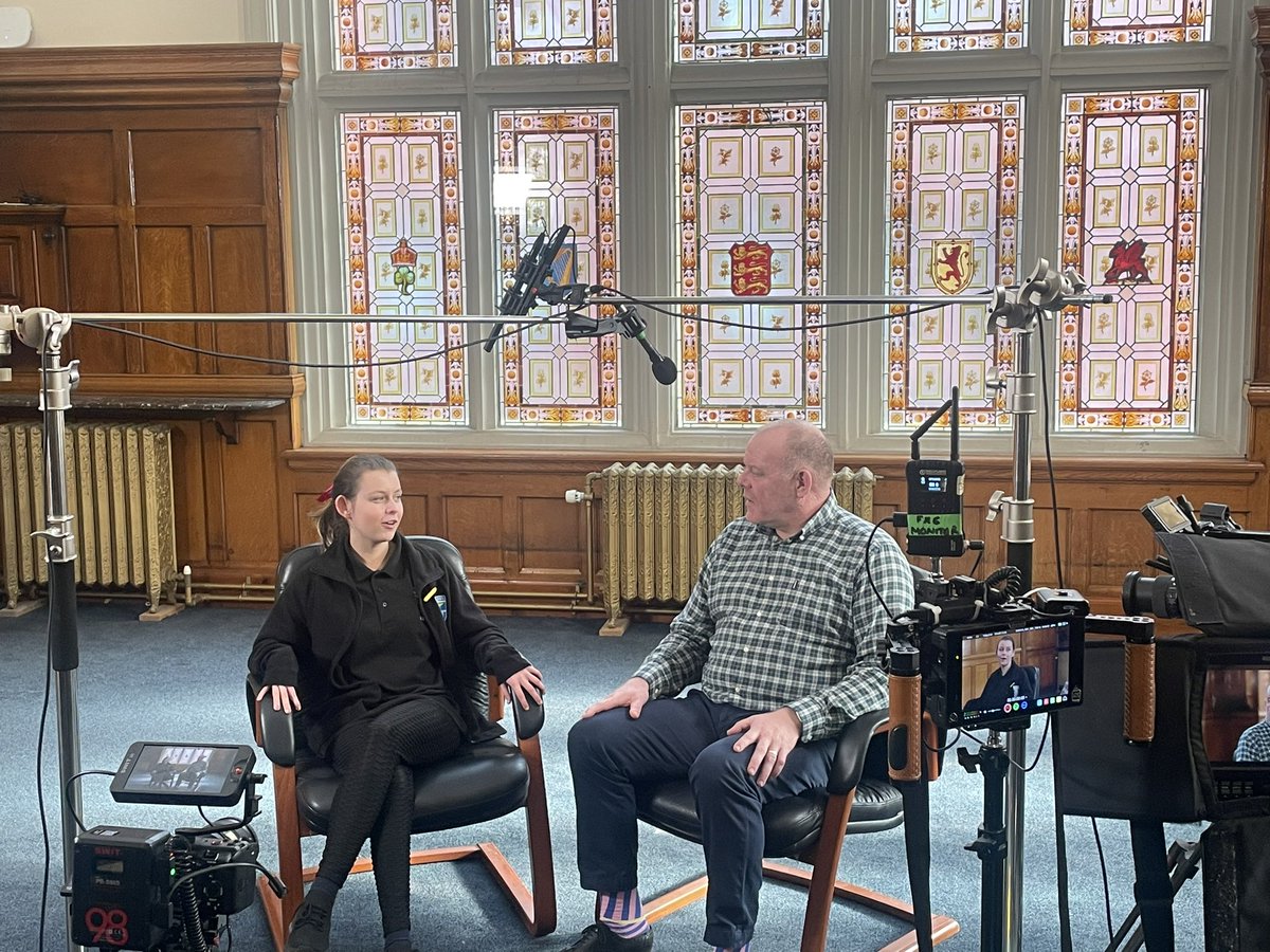 Erica Smith tweet media