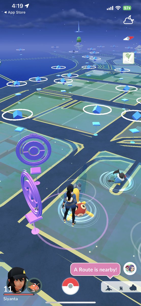 _siyanta's tweet photo. Pokémon go in Brisbane is crazy https://t.co/U2r4mYF9Fm