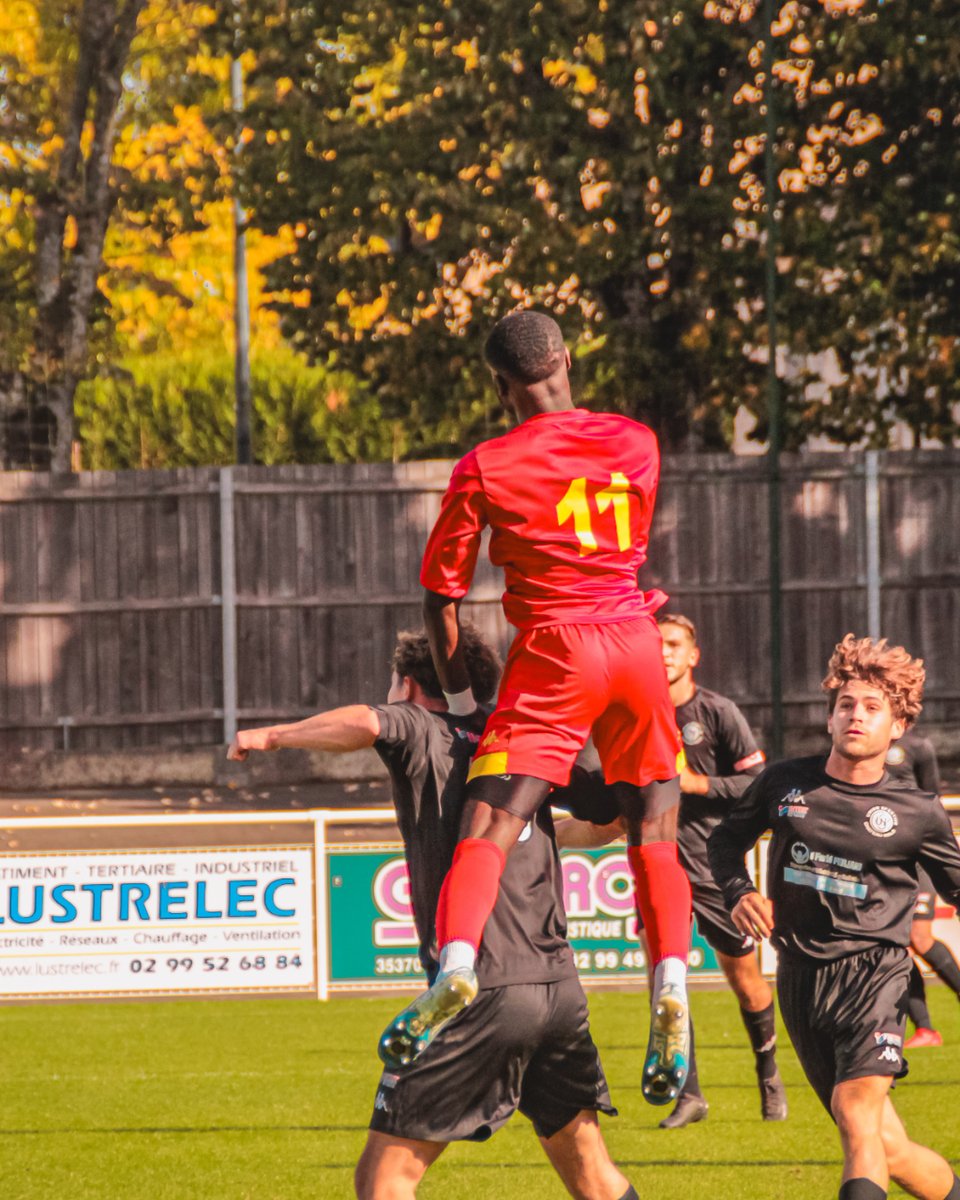 AsVitre1907's tweet photo. 🔙 Lors de la dernière rencontre contre
Château-Malo 👀

#asv #asvitre #r2 #regional2 #aboutlasttime #tbt
#throwback https://t.co/s3PyWv2uvn
