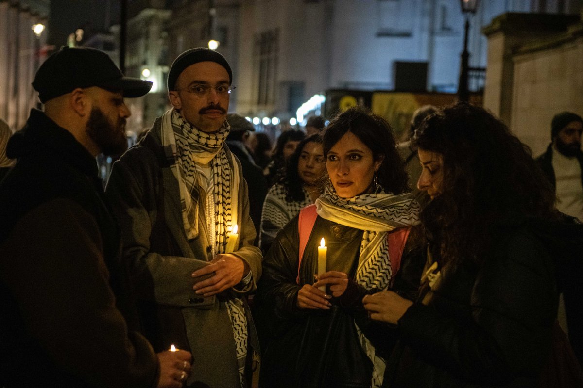 Last night Syrian activists and friends held candles together in Trafalgar Square in central London to mourn over 50,000 people in Türkiye and 6,000 people in Syria who lost their lives in the colossal earthquake on 6 February 2023.