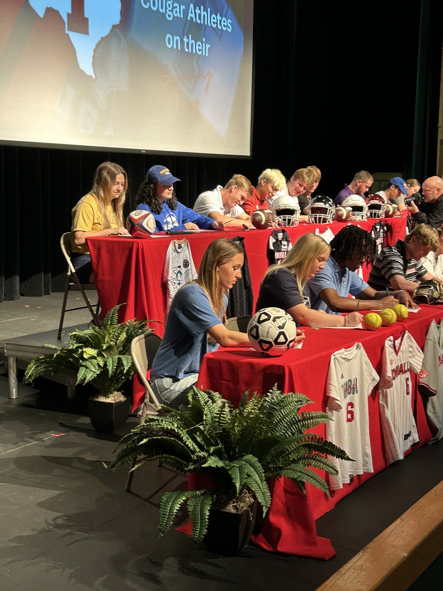 Congratulations <a href="/brooklynbsoccer/">brooklyn bumgardner</a> on your signing to <a href="/TulsaWSoccer/">Tulsa Women's Soccer</a>!!! We are so proud of you as you continue your soccer career! 💙🤍❤️🤍⚽️ #onceacougaralwaysacougar <a href="/THS__athletics/">Tomball High School Athletics</a> <a href="/TISD_athletics/">TISD Athletics</a>