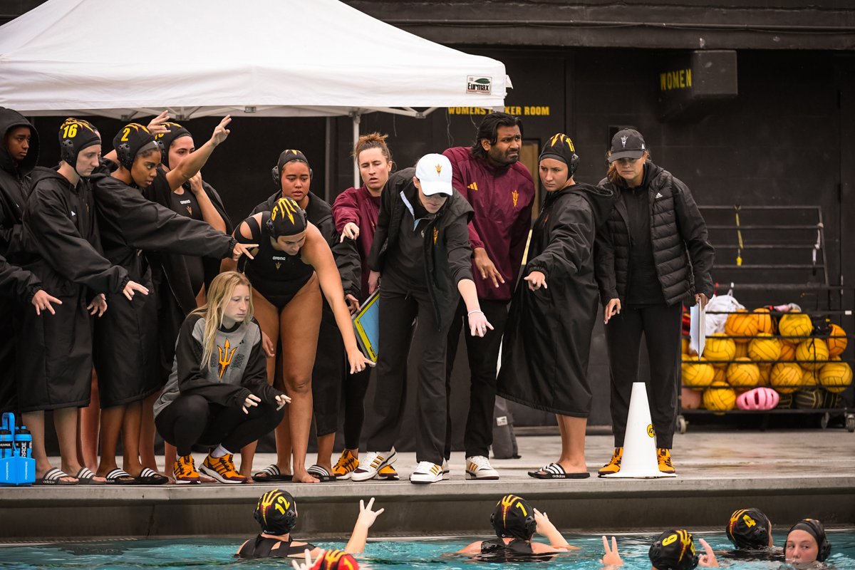 Happy National Girls and Women in Sports Day!

Celebrating all of our remarkable women student-athletes and staff who continue to inspire future generations ❤️

#ForksUp /// #NGWSD2024