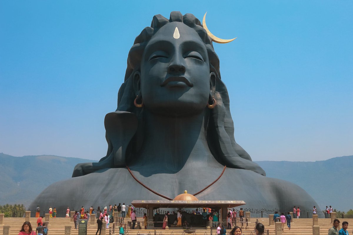 Adiyogi - The Source of Yoga 

seekatour.com/web-stories/be…

#Adiyogi #IshaYogaCenter #MeditationRetreat #SpiritualJourney #InnerPeace