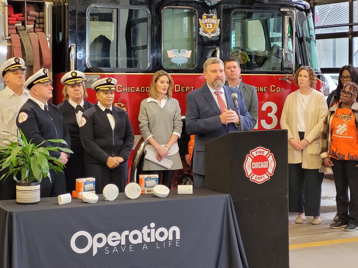 CFDMedia's tweet photo. The Chicago Fire Department thanks @ABC7Chicago, @KiddeSafety and @HomeDepot for the continued partnership in keeping Chicagoans safe through Operation Save A Life. Please take a moment today and check the battery on your smoke and CO detectors. https://t.co/LzS3itWmkn