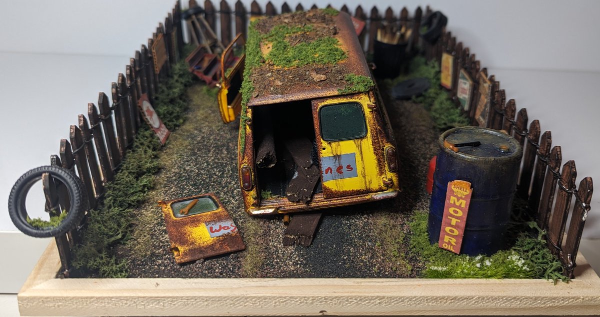 RustNDustUK's tweet photo. Austin Mini Van now for sale on eBay: https://t.co/bWnamnwUVd
#Kyosho #BarnFind #Austin #Mini #AustinMini #Diecast #Diorama #RustNDustUK #MiniVan https://t.co/sawDsKnKnm