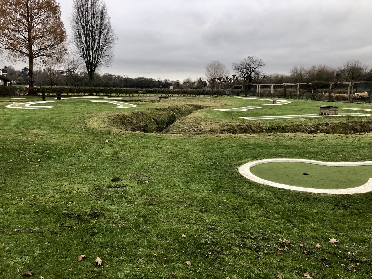 #WimbledonPark #AdventureGolf spruced up and ready for action