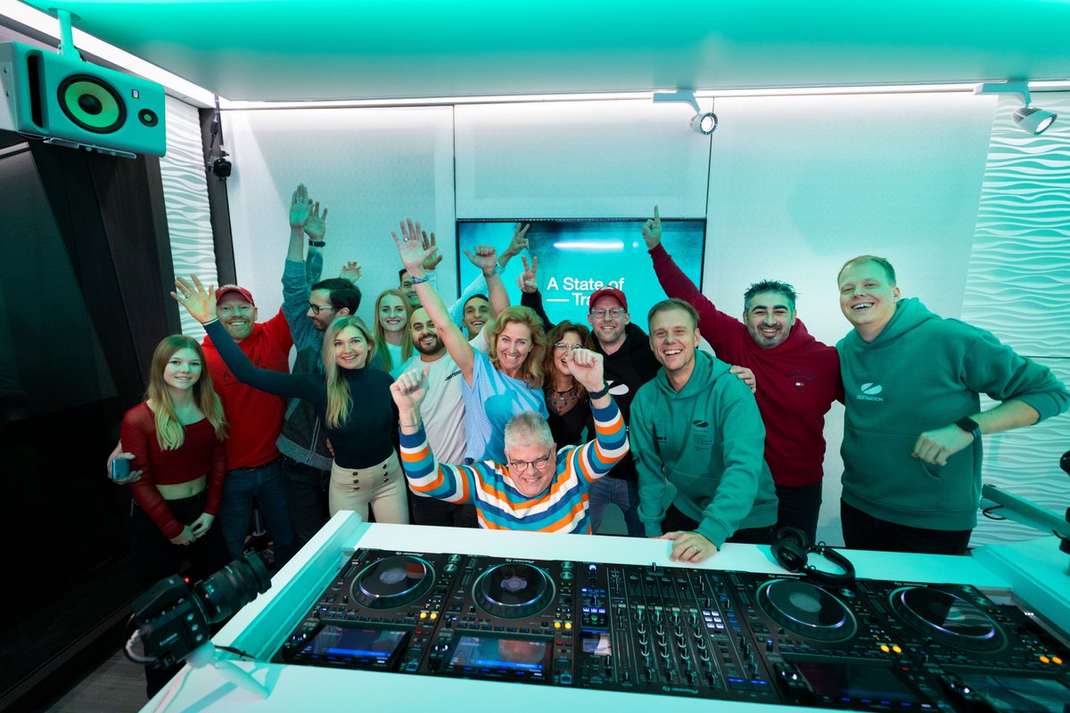 asot's tweet image. AND WE ARE DONE! There were so many great tracks, but which one do you want to hear again?! Let us know on Discord: discord.gg/arminvanbuuren. See you next week!