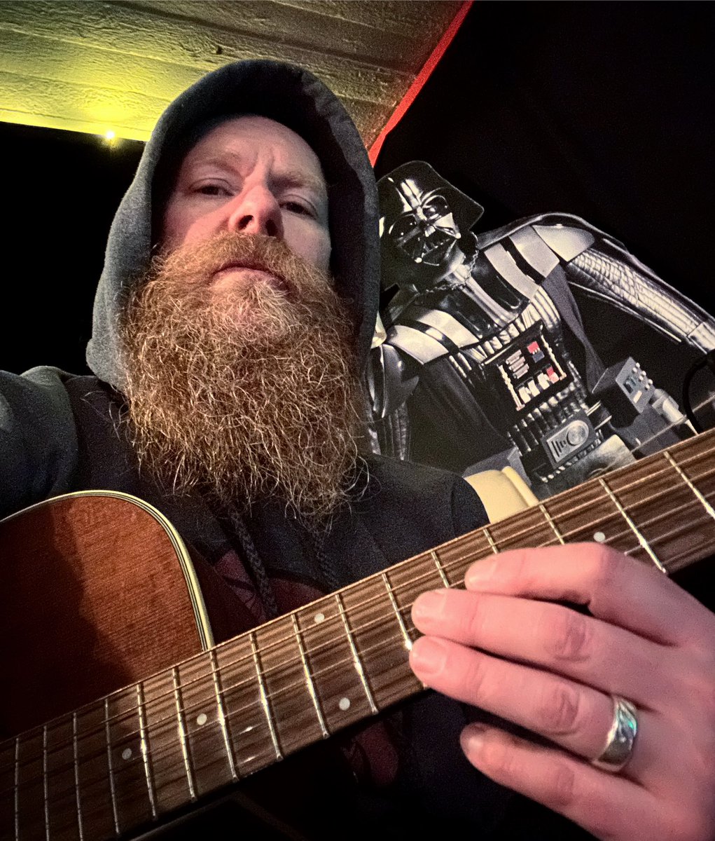 pmsaari's tweet photo. Me and #LordVader warming up. #acousticguitar #steelstring #guitar #guitarplayer #guitarist #PMSaari
#starwars #darthvader #ibanez https://t.co/gT7EVh5Vgs