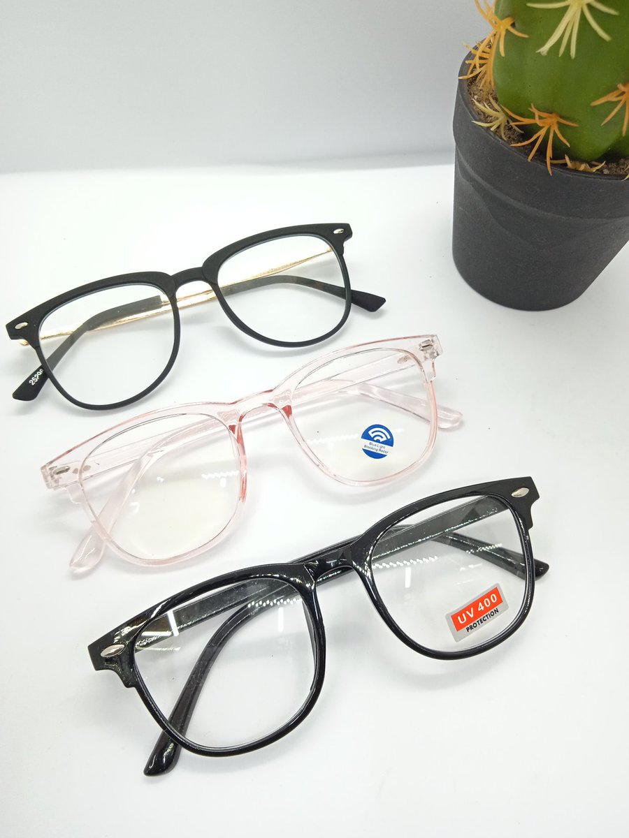 Kshs.1000

0721530100

*Free Delivery Within CBD 

#GetFramedKE