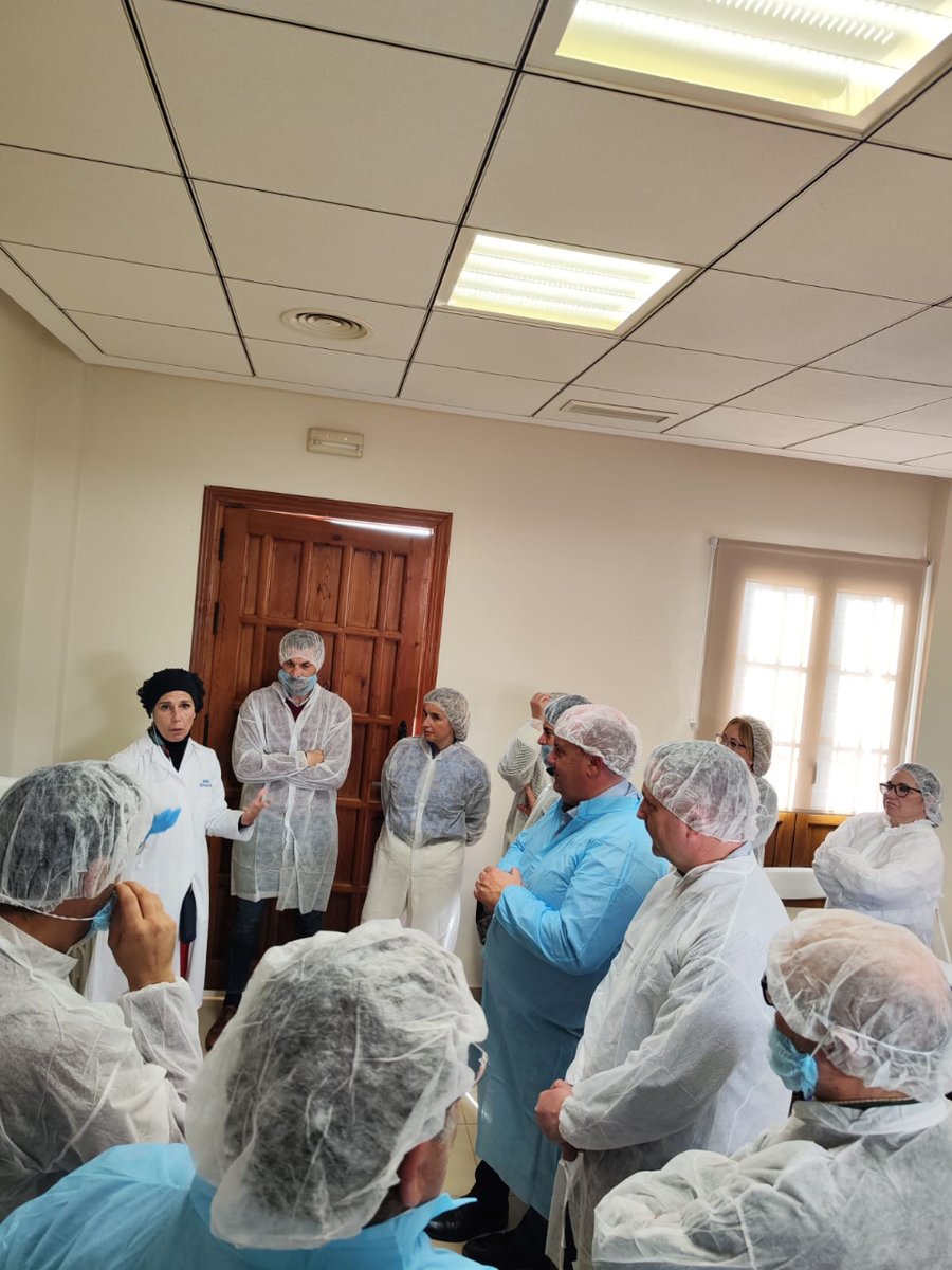 Concluida la visita a la fábrica de Inés Rosales. Muy productiva y con un gran aprendizaje de su manera de enfocar el negocio y el cuidado a cada detalle para buscar la excelencia. De nuevo gracias a todo el equipo de <a href="/INESROSALESsau/">Inés Rosales SAU</a> por abrirnos las puertas de su casa a la #AEMA