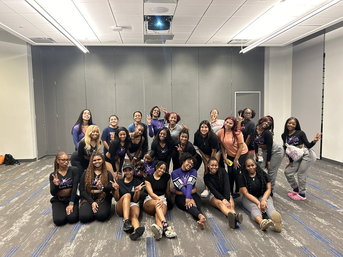 FTB_SHSU's tweet photo. We would like to thank everyone for coming out yesterday. Had the chance to learn two dances in one day! Everyone did great and had great energy! Have the video recap ready 👀. 💜❤️‍🔥 https://t.co/lFvAJYAYdh